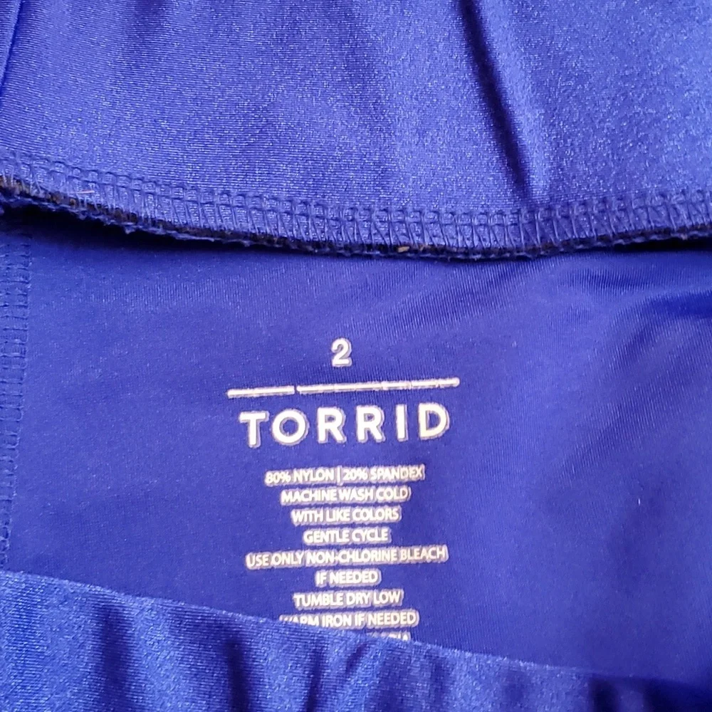 Torrid Bikwr shorts Size 2